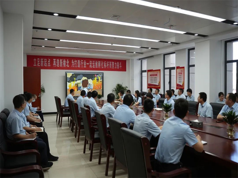 161686924745880096.jpg 公司所屬各單位舉辦安全生產宣傳咨詢日活動(3).jpg