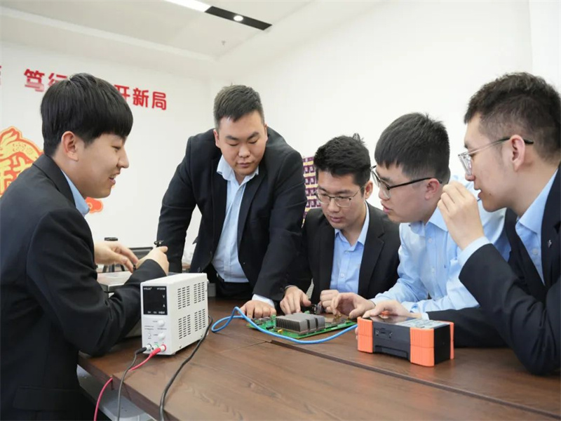 051688548340282693.jpg 年中成績單丨運維分公司:“上學期”交出優異“成績單”(2).jpg