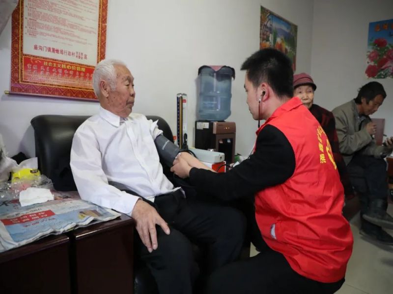 061709688595907964.jpg 640 (2).jpg