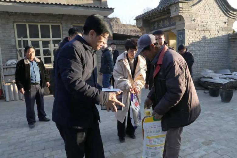 1637725463559186.jpg 4.jpg